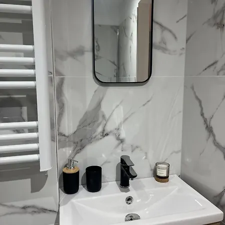 Confort Proche Du Port Nizza