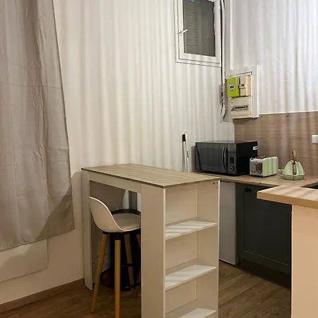 Confort Proche Du Port