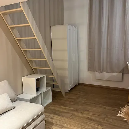 3-4 Personnes Proche Du Port Apartment Nice